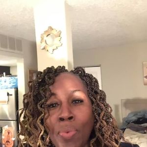 Meet your Posher, Bertha